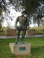 Badajoz, Spagna, 27 ottobre 2022, statua nel omaggio per il spagnolo esploratore Francisco pizarro foto