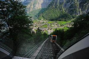 funivia nel famoso cittadina Hallstatt, salzkammergut, Austria. foto