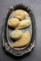 sandesh o shondesh è un' dolce, originario a partire dal il Bengala, India, creato con latte e zucchero foto