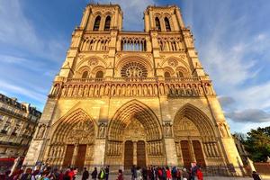 Parigi, Francia - Maggio 14, 2017 - Notre Dame de Parigi, è un' francese Gotico medievale cattolico Cattedrale su il ile de la citare nel il il quarto arrondissement di Parigi, Francia. foto