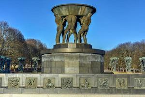 scultura a vigeland parco nel Oslo, Norvegia, 2022 foto