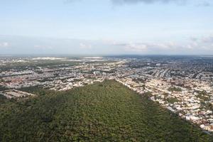 aereo Visualizza di Urbano Kabah parco, un' piccolo natura Riserva nel Cancun, Messico. foto