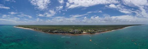 aereo panoramico Visualizza di il Maya archeologico zona nel tulum nel quintana roo, Messico. foto