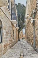 antico vicolo nel quartiere ebraico, Gerusalemme. Israele. foto nel vecchio stile dell'immagine a colori