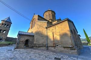 samtavro trasfigurazione ortodosso Chiesa nel il vecchio città di mtskta, Georgia. foto