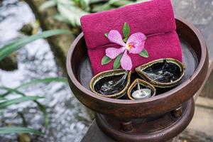 tailandese tradizionale corpo cura impostato e asciugamani foto