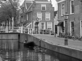 il città di Leiden nel il Olanda foto