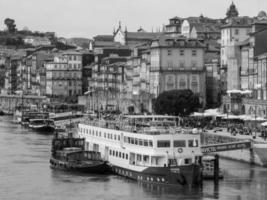 il cit di porto a il douro fiume foto