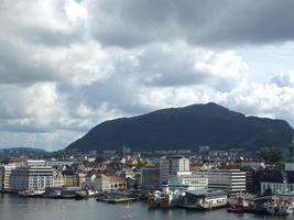 il città di Bergen e il fiordi di Norvegia foto