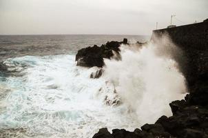 forte onde avvicinamento foto