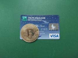 kiev, Ucraina - gennaio 4, 2023 offrire di bancario Servizi e addebito carte foto