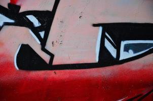 il vecchio parete, dipinto nel colore graffiti disegno con aerosol vernici. sfondo Immagine su il tema di disegno graffiti e strada arte foto