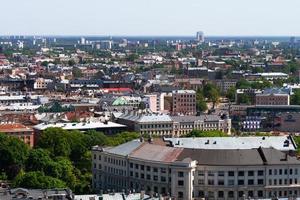 riga a partire dal sopra nel il estate foto