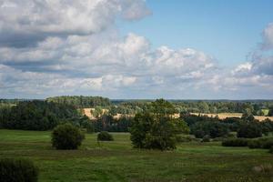 lettone estate paesaggi con nuvole foto