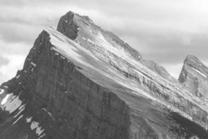 montagne in giro banff, alberta, Canada foto