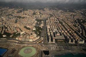 Genova Italia aereo panorama landcape a partire dal aereo nuovo fiera del cavalla edifici foto