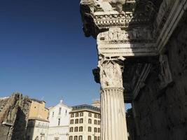 imperiale forum fori imperiali Roma edifici su passerella foto