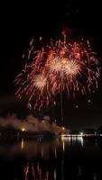 fuochi d'artificio celebrazione a notte nel il suan luang rama ix foto