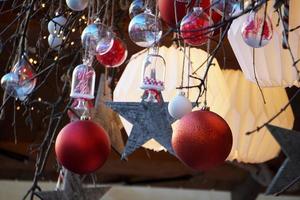 trento, Italia - dicembre 9, 2017 - persone a tradizionale Natale mercato foto