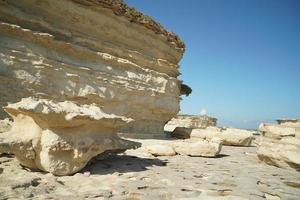 santo Peter piscine Malta roccia formazione buco su rocce foto