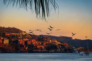 zihuatanejo spiaggia paesaggio nel guerrero foto