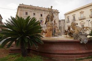 ortigia siracusa sicilia Italia vecchio case archimede posto foto