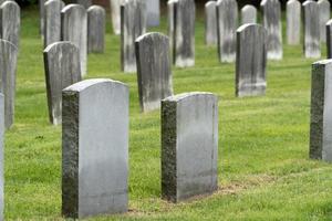 vecchio Stati Uniti d'America cimitero tomba cortile foto