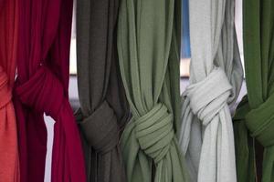 lana e seta sciarpa pashmina su Schermo sabbia per vendita foto