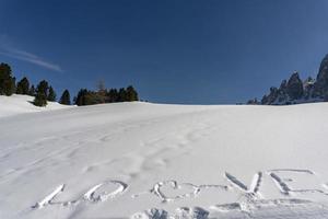 amore scrittura su il neve foto