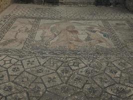 mosaico nel volubilis romano rovine nel Marocco- meglio conservato romano rovine collocato fra il imperiale città di fez e meknes foto