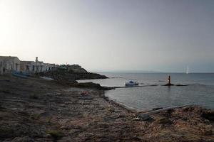 porto palo sicilia migranti atterraggio zona foto