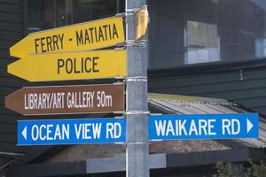 oneroa strada cartello waiheke isola nuovo Zelanda foto