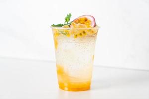 passione frutta Mango Mojito nel bicchiere foto