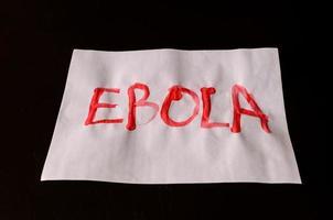 ebola scritto su carta foto