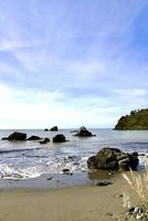 onde su un' spiaggia su il Oregon costa foto