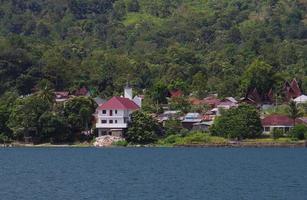 bellissimo Visualizza di samosir isola nel Indonesia foto