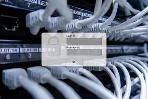 sala server, richiesta login e password, accesso ai dati e sicurezza. foto