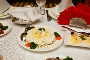 festa pasti su il tavolo banchetto tavolo foto