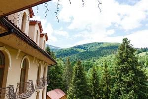 Hotel nel carpazi montagne. Ucraina. foto