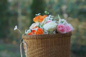 bellissimo fiore sfondo su san valentino giorno foto