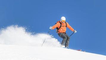 discesa durante sciare alpinismo viaggio foto