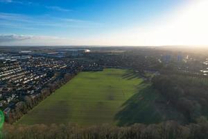 bellissimo aereo Visualizza di città luton città di Inghilterra appena prima tramonto foto