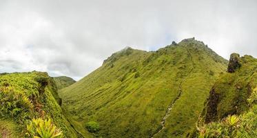 montare pelare verde vulcano cono cratere panorama, martinica, francese all'estero Dipartimento foto