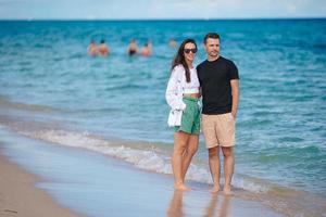 giovane coppia su il spiaggia vacanza nel Florida foto