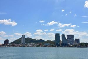 paesaggio della città di pattaya, thailandia foto