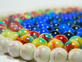 perline e perle per mettere insieme gioielleria foto