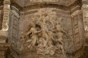 valencia Spagna Gotico Cattedrale Chiesa esterno bas sollievo foto