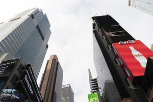 nuovo York - Stati Uniti d'America Maggio 4 2019 - volte piazza pieno di persone foto