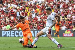 rio, brasile - gennaio 21, 2022, pedro giocatore nel incontro fra flamengo vs nova iguacu di 03 il giro di carioca campionato, nel maracana stadio foto