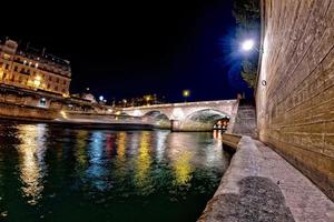 Parigi pont neuf notte Visualizza foto